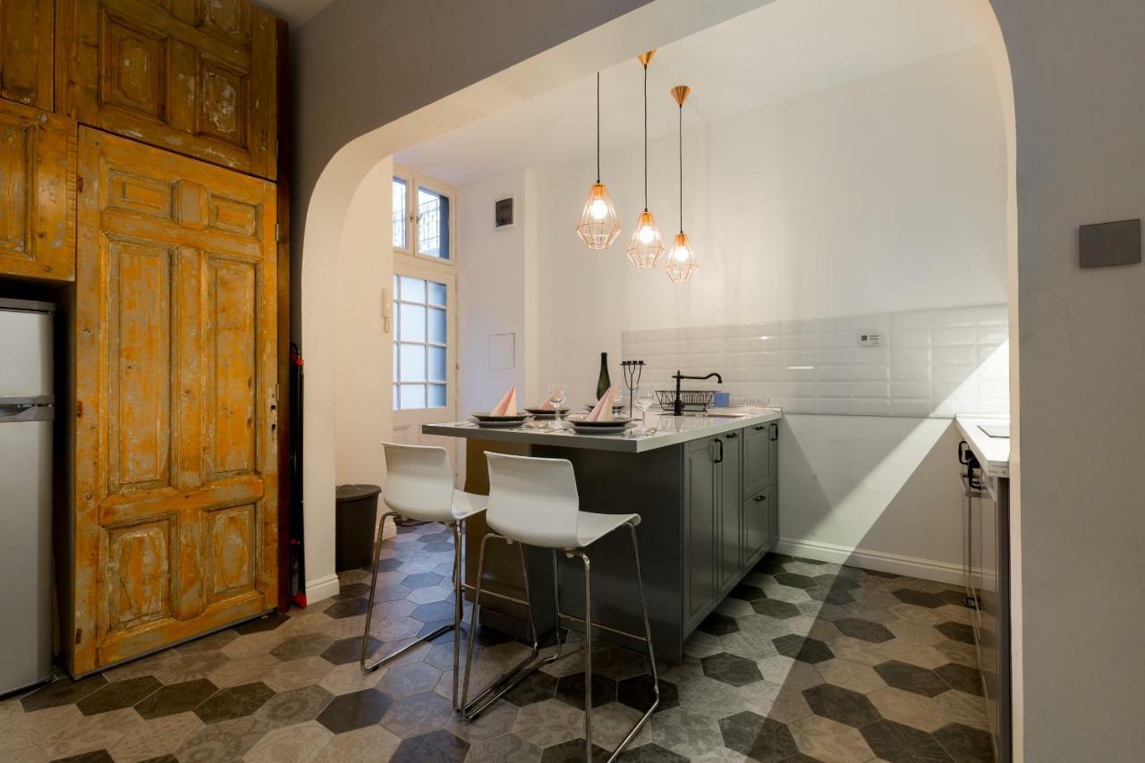 Luxury Twin 1-Bedroom In Kazinczy Street Budapest Exterior foto