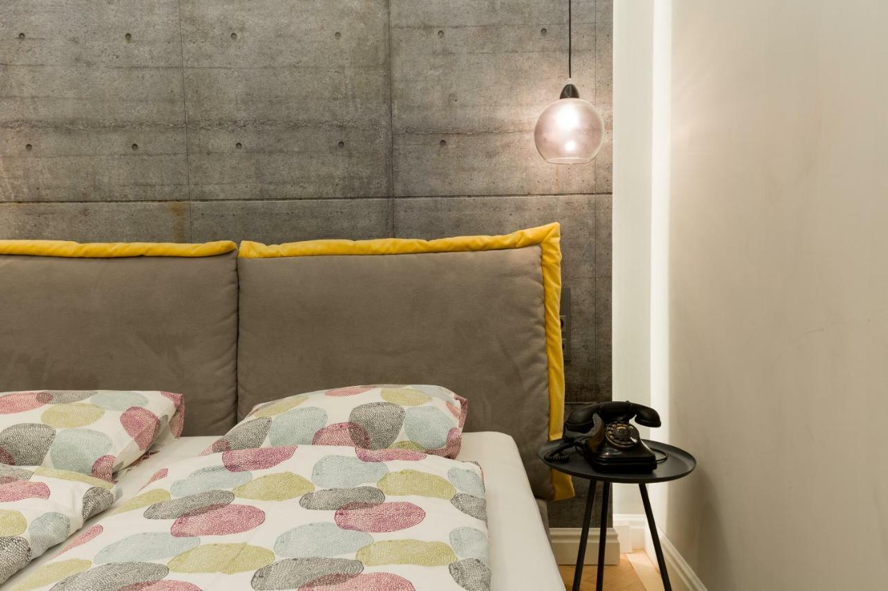 Luxury Twin 1-Bedroom In Kazinczy Street Budapest Exterior foto